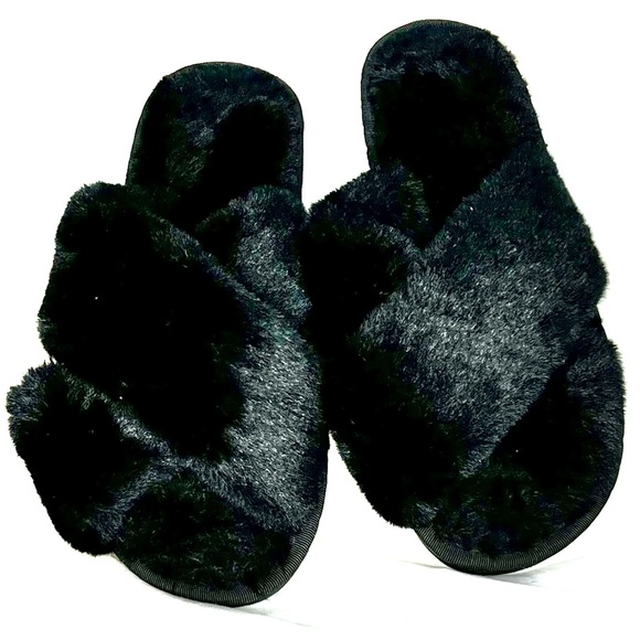 Fuzzy open toe slippers - Picture 1 of 3